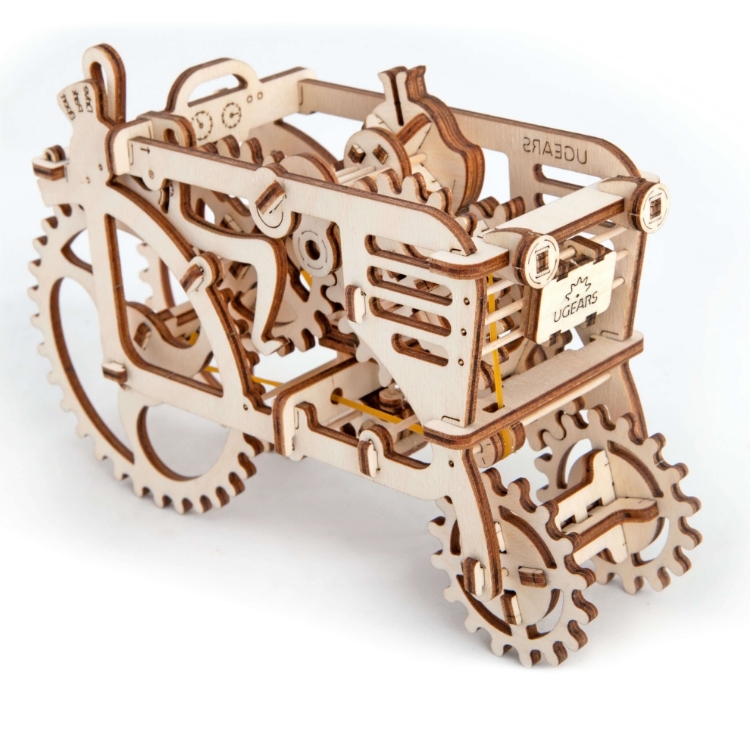 Afbeeldingen van UGears Tractor