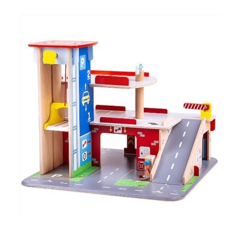 Houten speelgoed parkeergarage van Bigjigs met lift, carwash, benzinepomp en helikopterplatform – geschikt voor kinderen vanaf 3 jaar.
