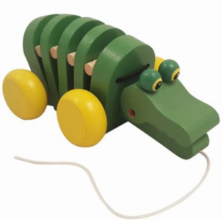 Bild von Trekfiguur Krokodil groen met gele wielen 16,5 cm