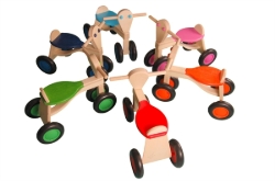 Van Dijk Toys Loopfiets Naturel/Rood - Houten 4-wieler kinderfiets - Vanaf 1 jaar