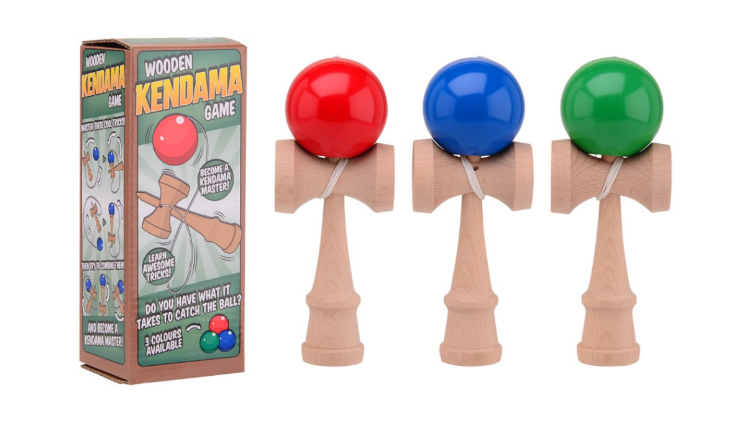 Houten kendama assortie blauw, rood en groen