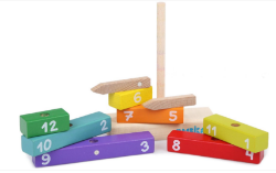 Houten leerklok Cubika 14354 met draaibare wijzers voor kinderen