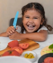 KiddiKutter - Kunststof Kindermes Rose Gold Limited Edition - Kinderveilig - vanaf 3 jaar