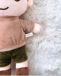 Picture of Petite Noor - Stoffen Knuffelpop Amir - 30 cm met Islamitische Kleding (Thobe & Kufi) - vanaf 0 mnd